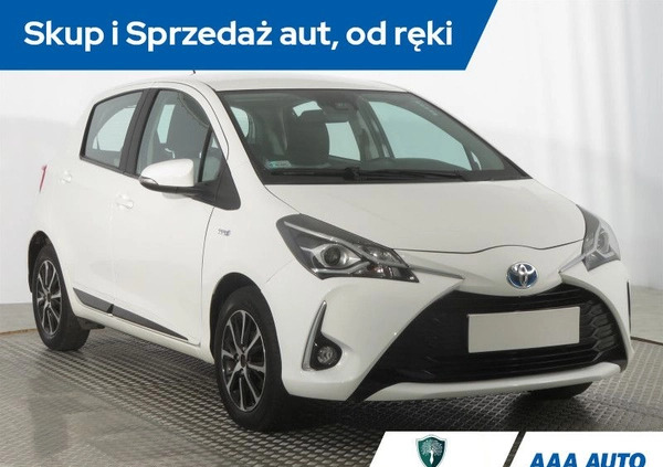 Toyota Yaris cena 59000 przebieg: 77121, rok produkcji 2018 z Sośnicowice małe 232